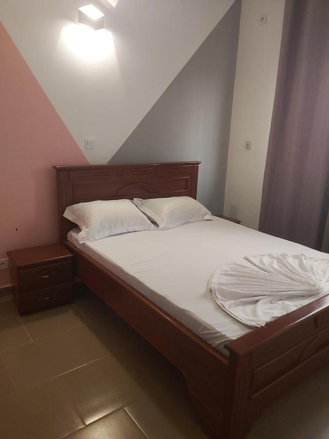 Hotel Appart B4U Yaoundé Buitenkant foto