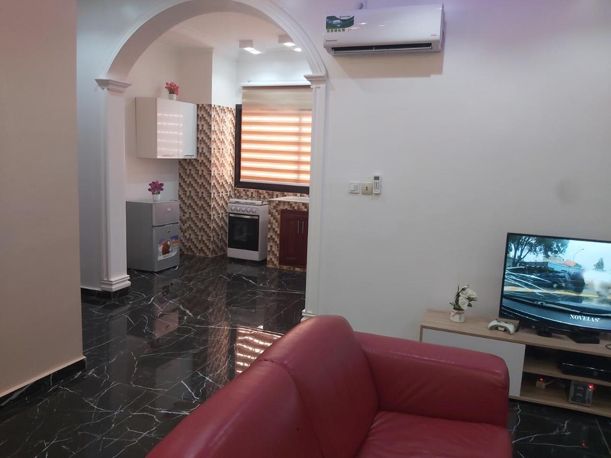 Hotel Appart B4U Yaoundé Buitenkant foto