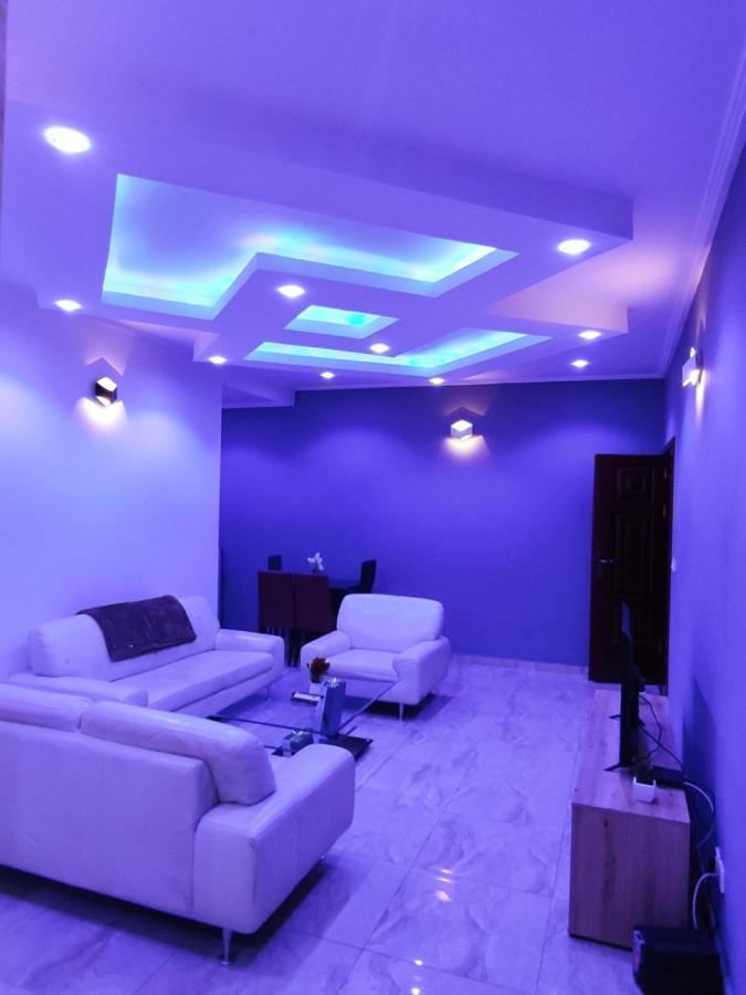 Hotel Appart B4U Yaoundé Buitenkant foto