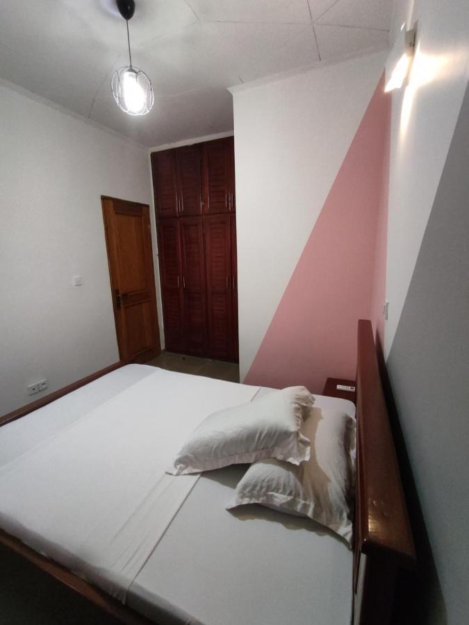 Hotel Appart B4U Yaoundé Buitenkant foto