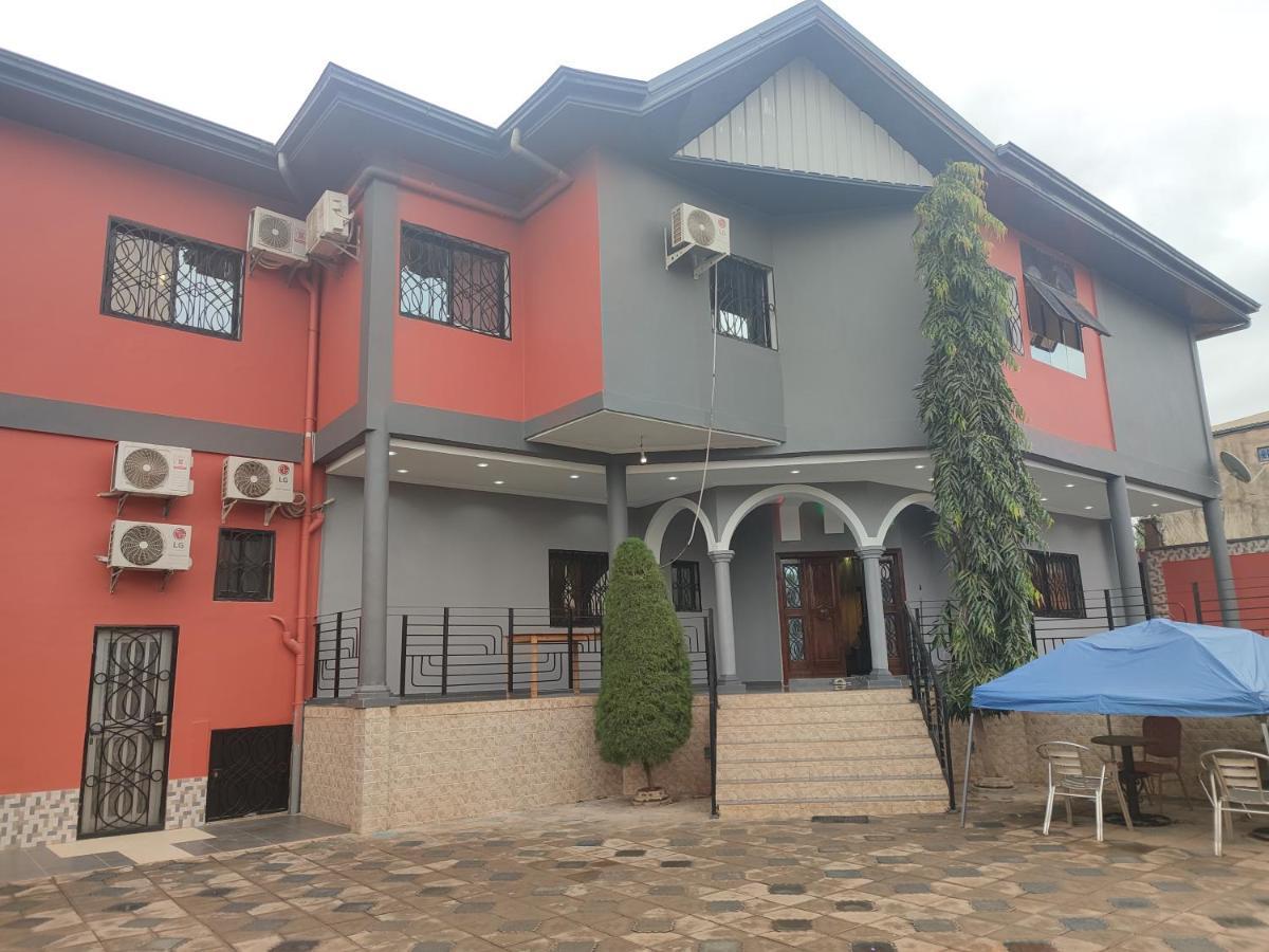 Hotel Appart B4U Yaoundé Buitenkant foto
