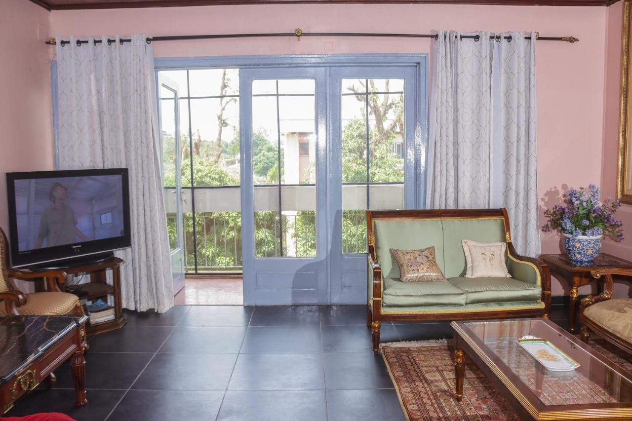 Hotel Appart B4U Yaoundé Buitenkant foto